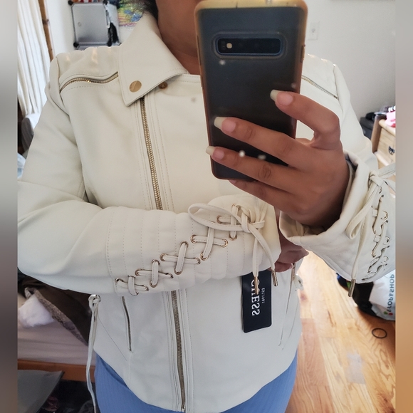 Women Guess Moto style Jacket in Ivy - Picture 4 of 7